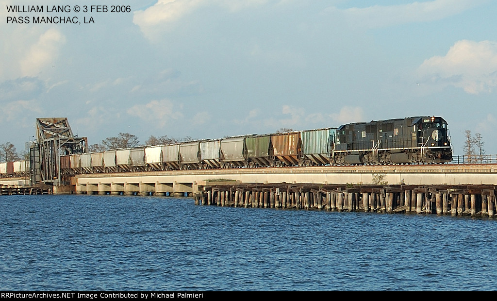 CN-IC Grain Train